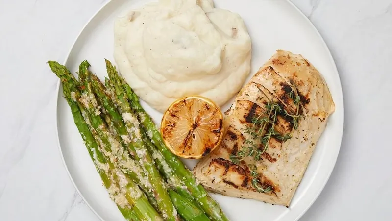 Lemon Thyme Chicken Plate at Jack's Urban Eats